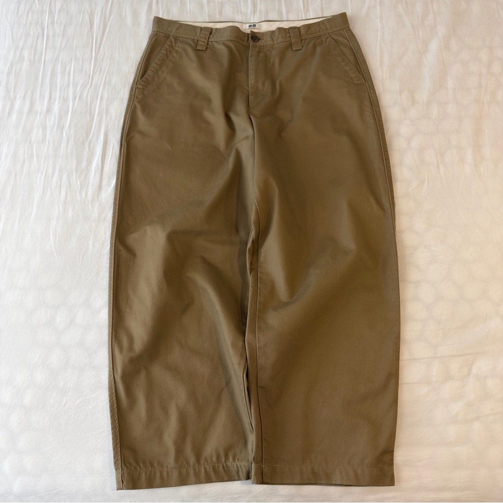 UNIQLO Wide Leg Chino Pants